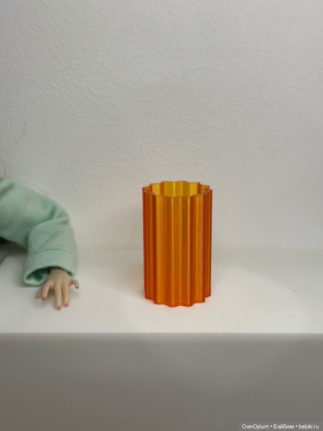 Ваза 2 для кукол 1/6 (прозрачный оранжевый)