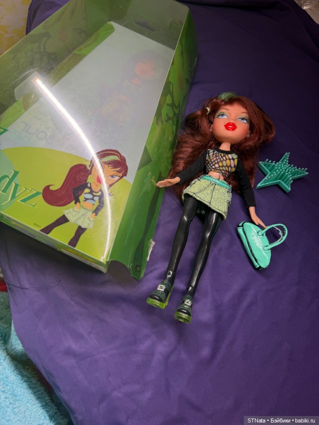 Bratz I-Candy Phoebe (Фиби) — полный комплект, коробка, серия «Карамельки» (фото 2)