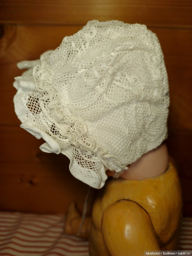 Чепчик - боннет из антикварных тканей для винтажной или антикварной куклы (фото 6)