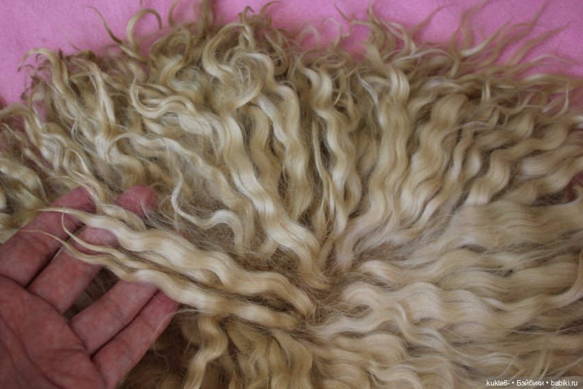 Часть шкурки , волосы для куклы (фото 6)