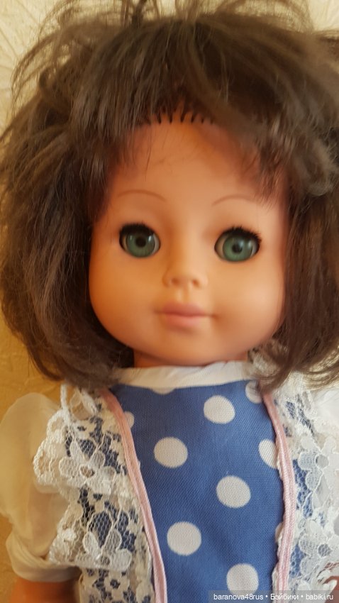 Куколка-красавица Сони (Раунштайн) Винтаж ГДР в родной одежде и обуви с приданным (фото 2)