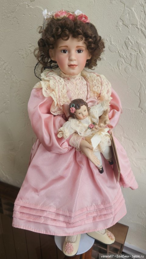 Красивая парочка «Mary Elizabeth and her Jumeau» от Pamela Phillips (фото 9)
