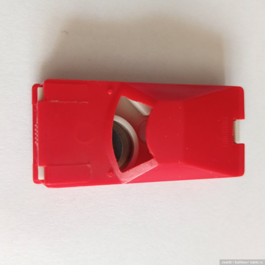 Машинка магнитная от игры "За рулëм"