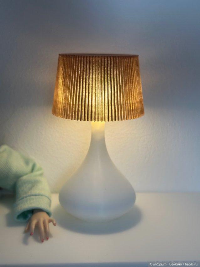 Лампа 1/6 (прозрачный коричневый абажур) (фото 2)