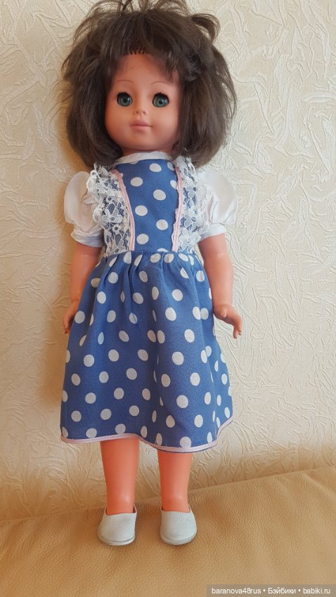 Куколка-красавица Сони (Раунштайн) Винтаж ГДР в родной одежде и обуви с приданным