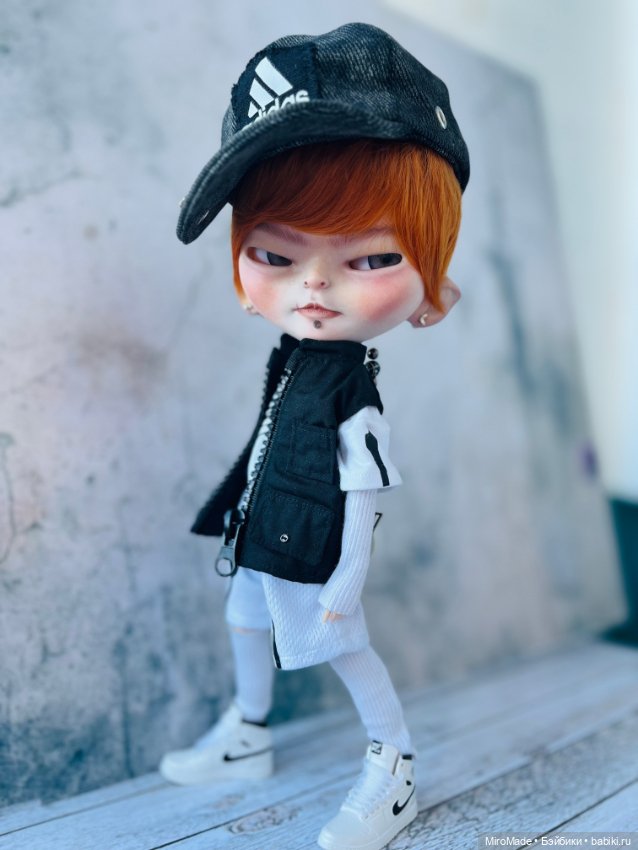 Кастом куклы блайз мальчик (фото 7)