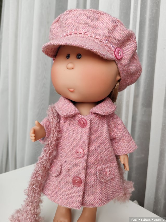 Пальто на куклу Мия 30см — Одежда для кукол (фото 2)