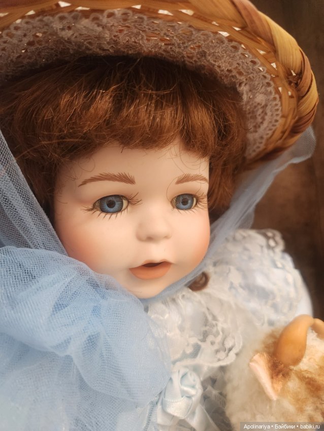 Лот Фарфоровая Немецкая кукла и авторский бычок (фото 2)