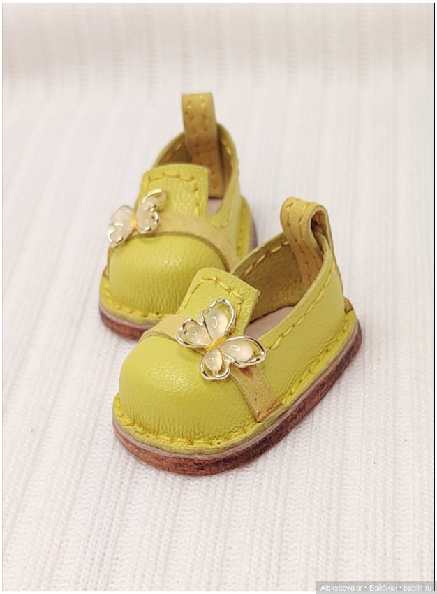 Обувь для кукол Paola Reina