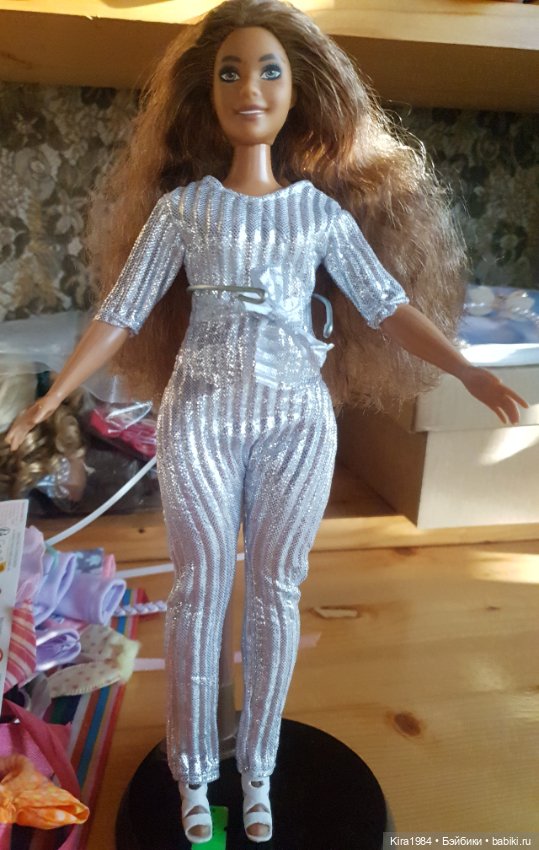 Барби фешенистас с одеждой (фото 9)