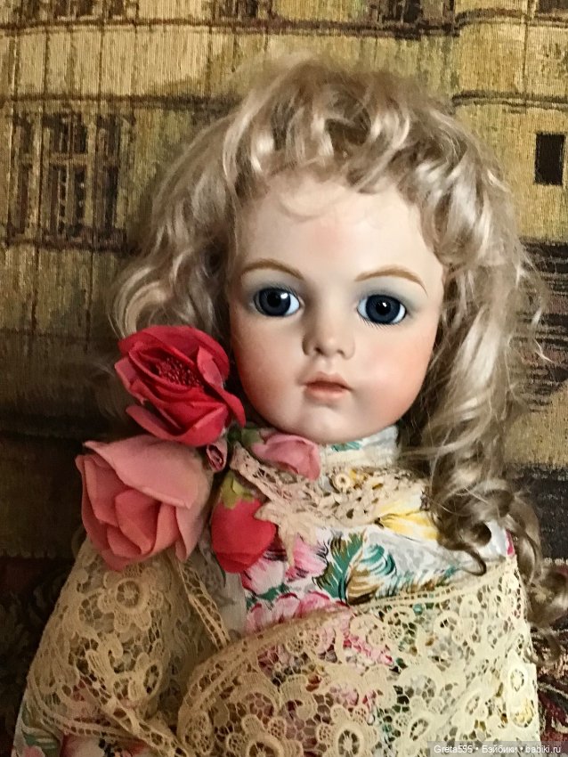 Крупная старинная бутоньерка , 60-е годы , Чехия , букет роз , прекрасное состояние