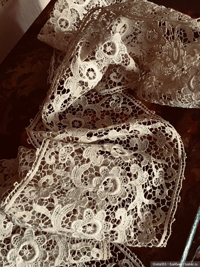 Антикварное кружево , сплетенное на коклюшках , до 1917 года