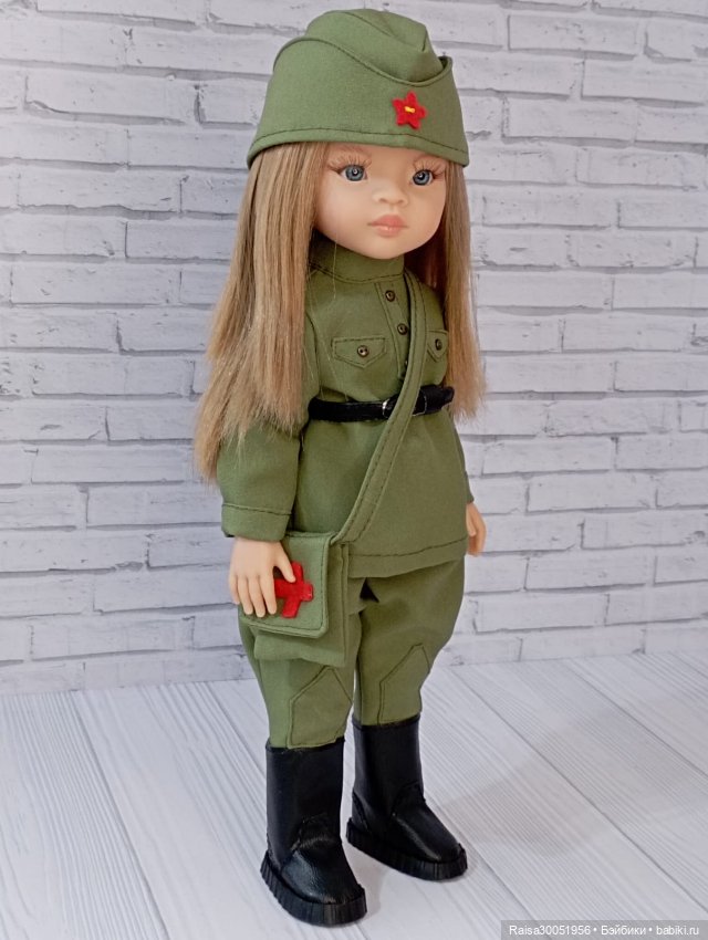 Костюм для кукол Паола Рейна 32-34 см