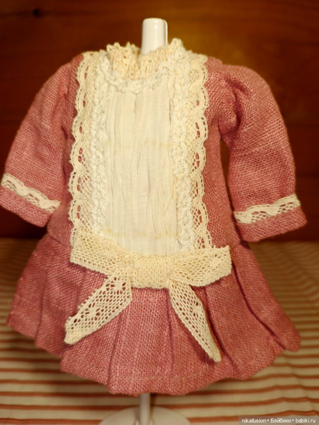 Платье лён на антикварную или винтажную куклу рост 20-22 см (фото 2)