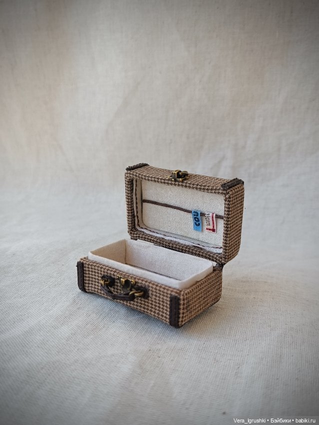 Мини чемодан — Шляпы (фото 2)