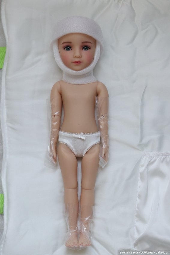 Шикарная клубная Сиенна Руби Ред, Sienna Ruby Red (фото 3)