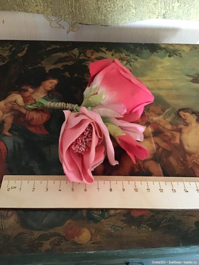 Крупная старинная бутоньерка , 60-е годы , Чехия , букет роз , прекрасное состояние