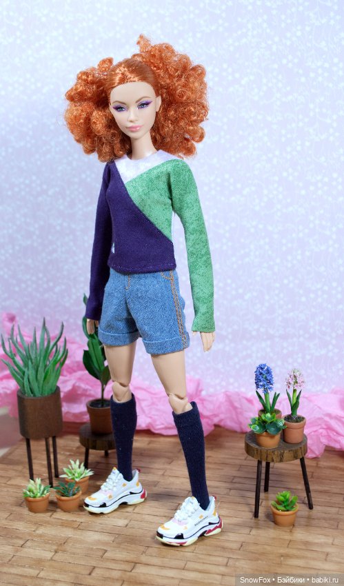 Бадлон "Колорблок 7" с вышивкой для барби (стандарт), бжд (фото 3)