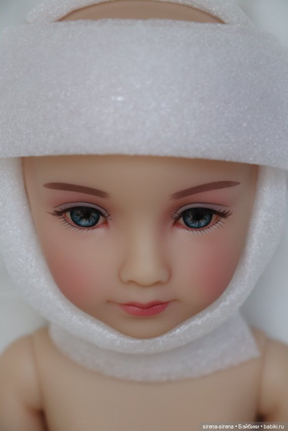 Шикарная клубная Сиенна Руби Ред, Sienna Ruby Red (фото 8)