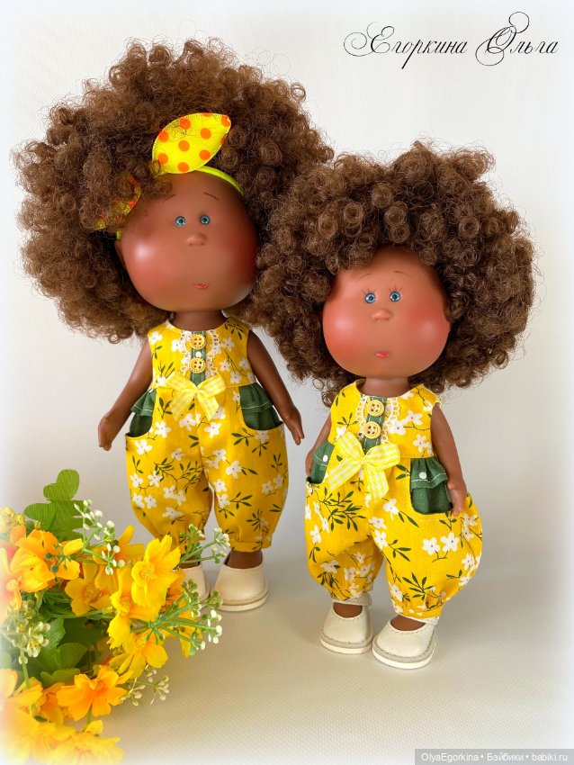 Комбинезоны для большой (30 см) и маленькой (23 см) Миечек