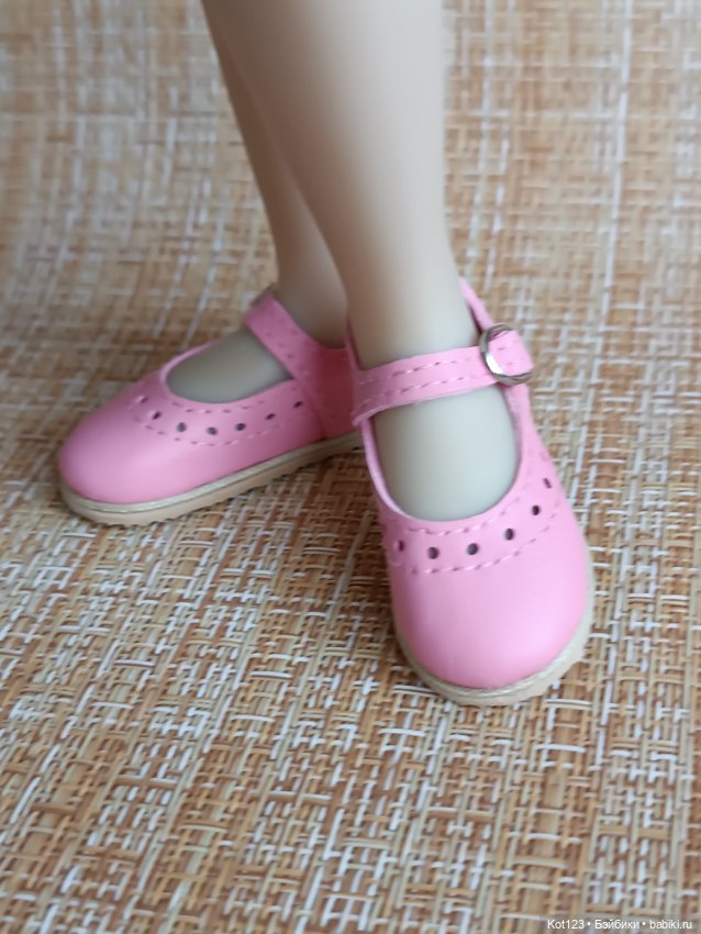 Туфельки для Руби Ред Ruby Red Fashion Friends (фото 3)