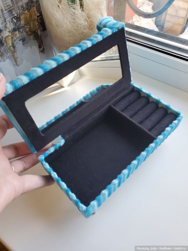 Софа из бархата на металлических ножках (фото 3)