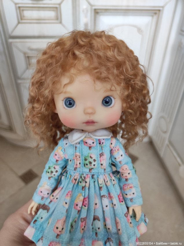 Продам очень красивый паричок из локонов козочки на Монст