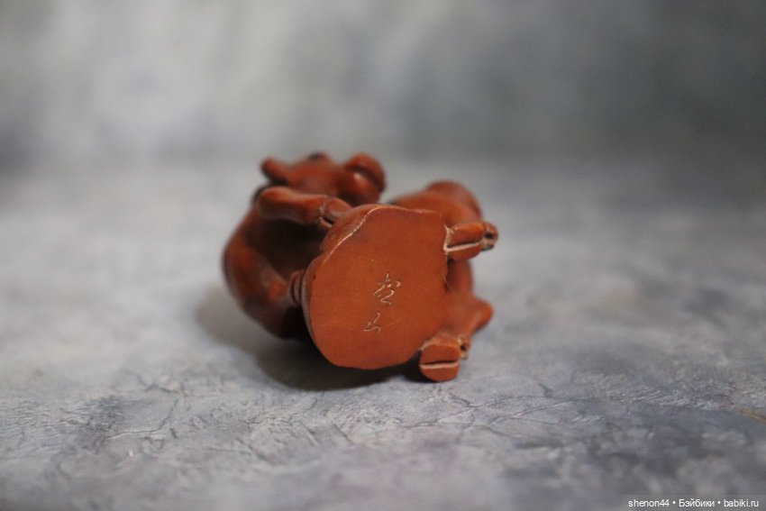 Нэцкэ "Бычок" — Статуэтки (фото 5)