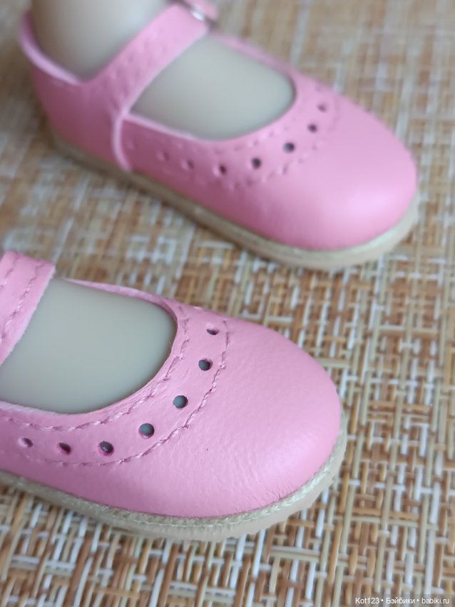 Туфельки для Руби Ред Ruby Red Fashion Friends (фото 4)