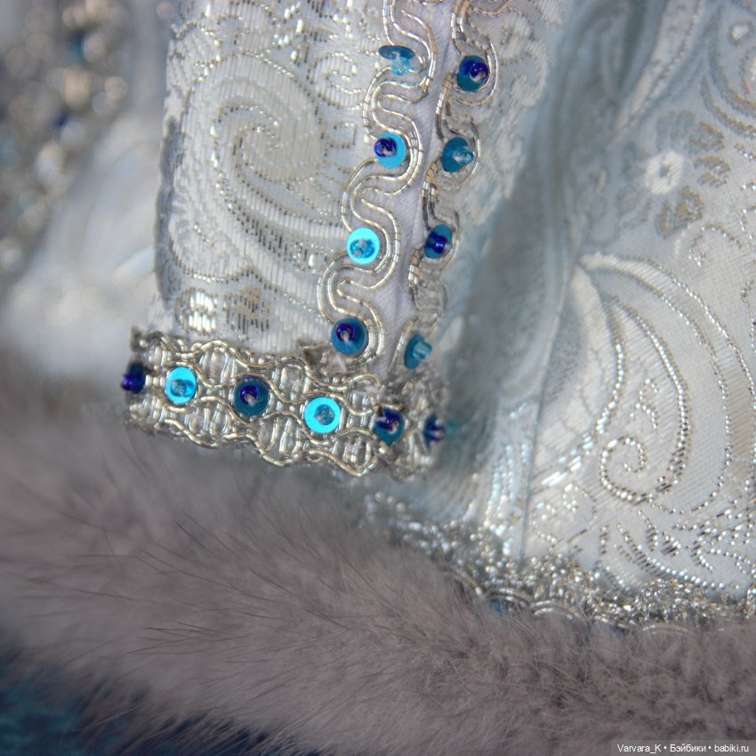 Комплект "Снегурочка" для Paola Reina 32 см (фото 7)