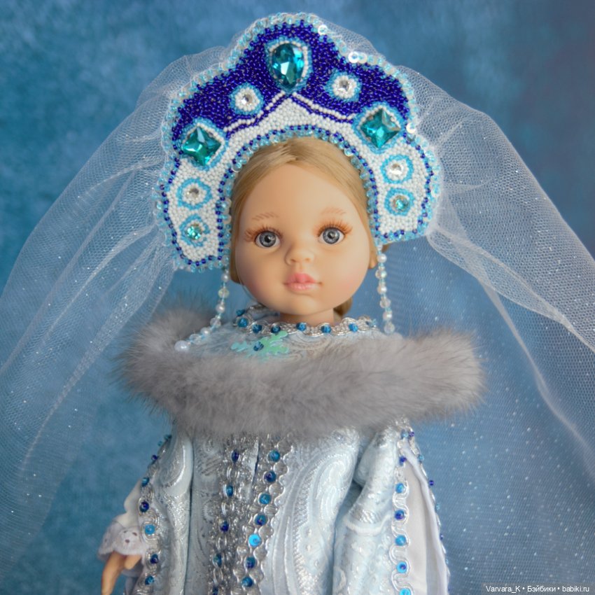 Комплект "Снегурочка" для Paola Reina 32 см (фото 4)