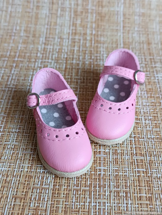 Туфельки для Руби Ред Ruby Red Fashion Friends