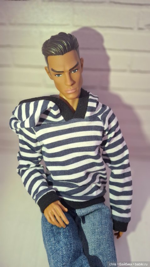 Толстовка на Адонисов — Одежда (фото 3)