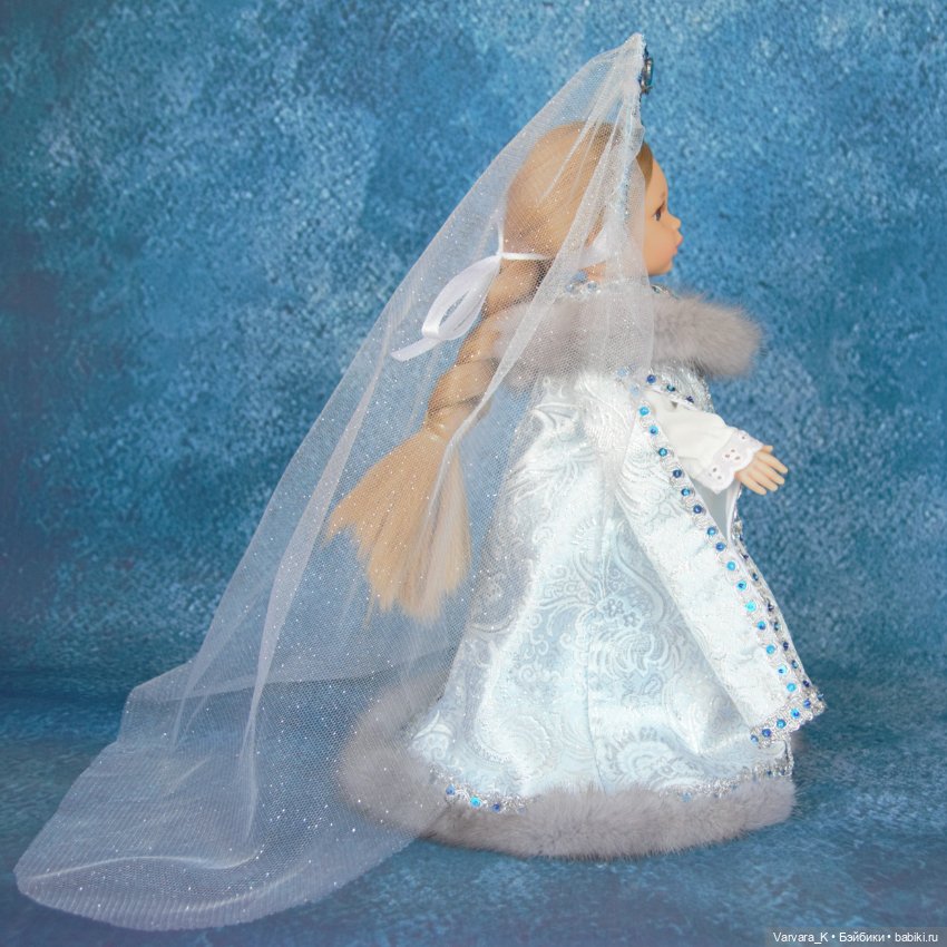 Комплект "Снегурочка" для Paola Reina 32 см