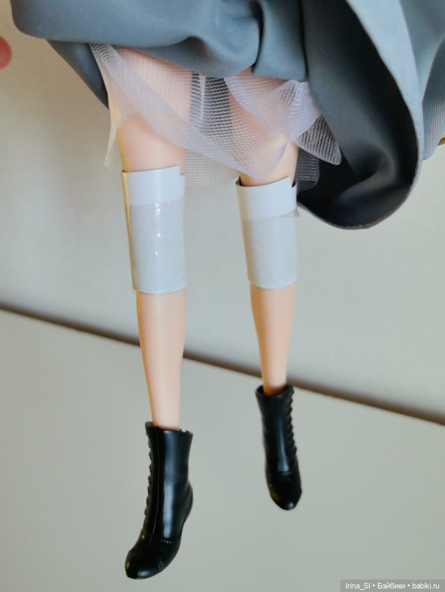 Тело и аутфит барби Флоренс Найтингейл (фото 2)