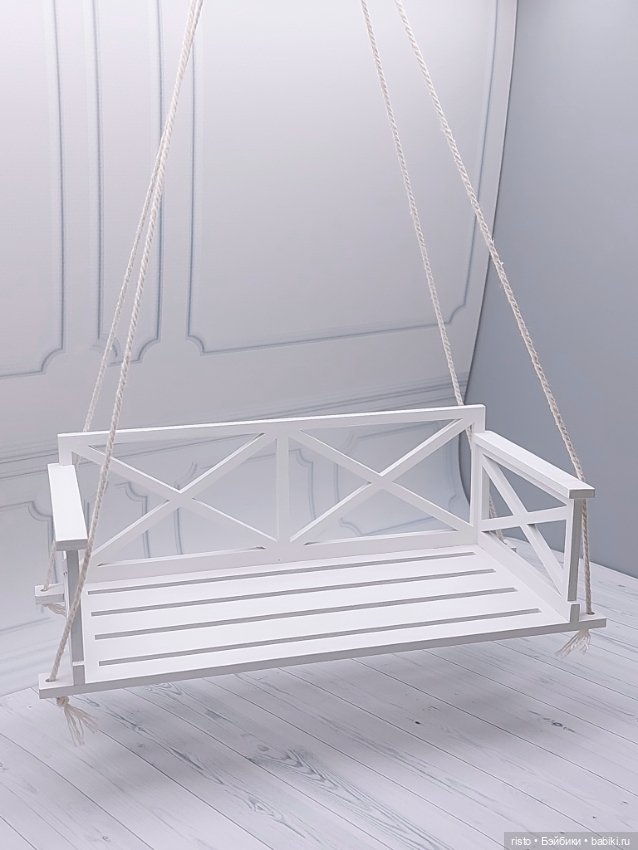 Белые подвесные качели для кукол формата 1/6 от Woodentales (фото 7)