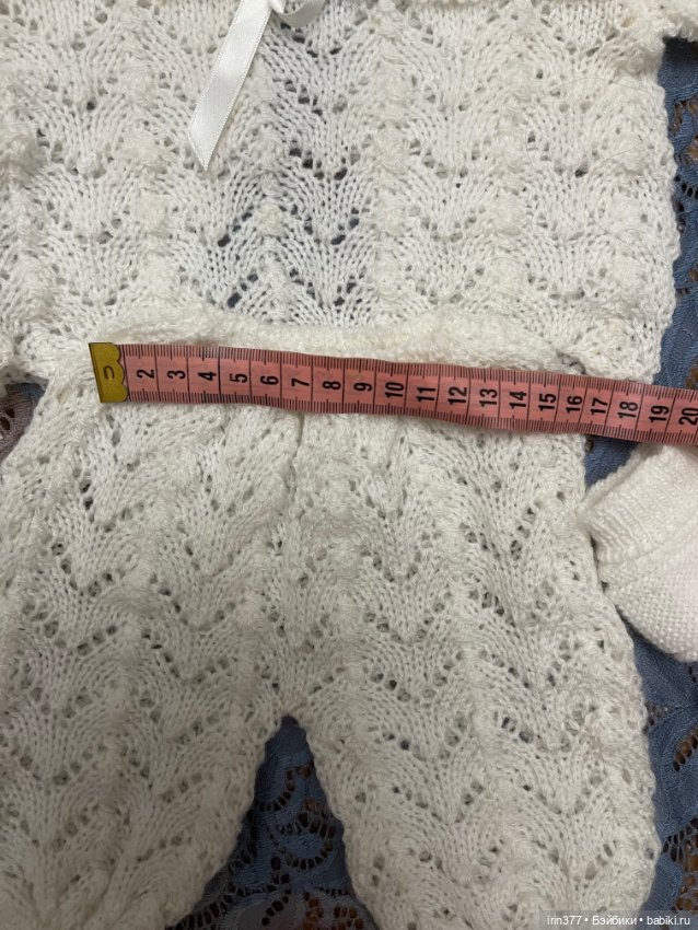 Костюмчик вязаный с пинетками для антикварной или любой другой куклы (фото 7)