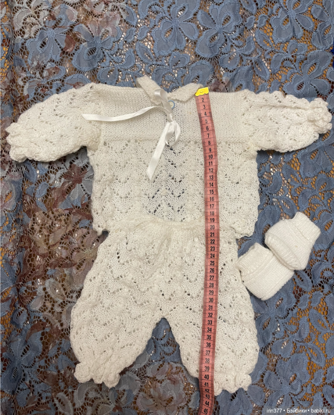 Костюмчик вязаный с пинетками для антикварной или любой другой куклы (фото 8)