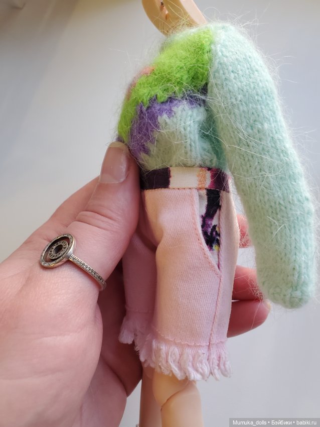 Костюмы для кукол Блайз ручной работы