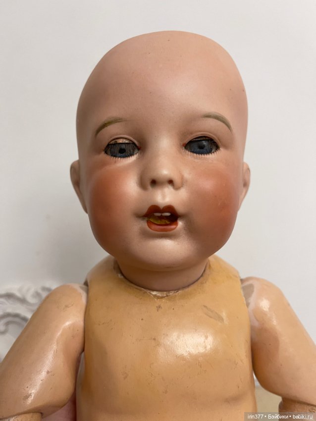 Антикварная кукла UNIS France 251