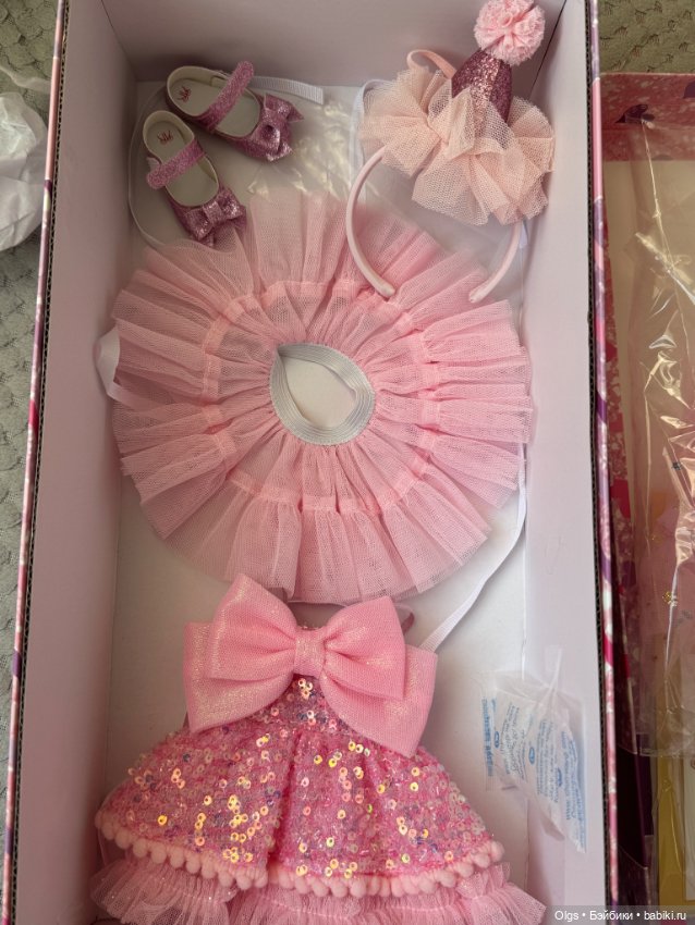 Ruby Red Birthday Siblies (фото 8)