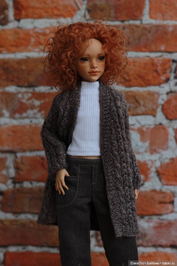 Продается вязаный кардиган для бжд кукол