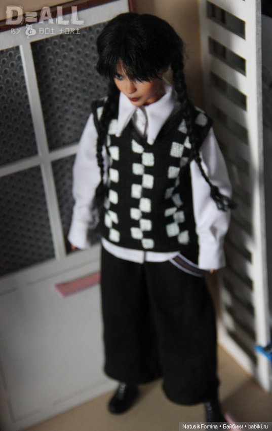 ООАК кукла Барби в образе Уэнсдей Аддамс Wednesday Addams фулсет (фото 3)