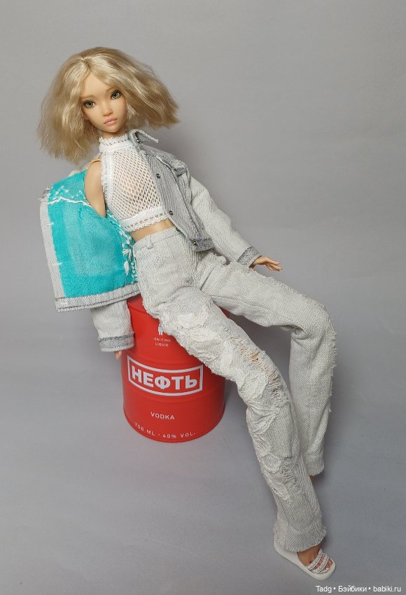 Продам джинсовый комплект для Ириски