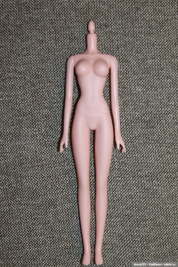 Голова Volks UFN 03 на полустатичном теле Beauty A Type (фото 8)