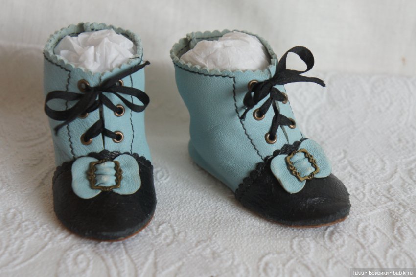 Сапожки для антикварной куклы