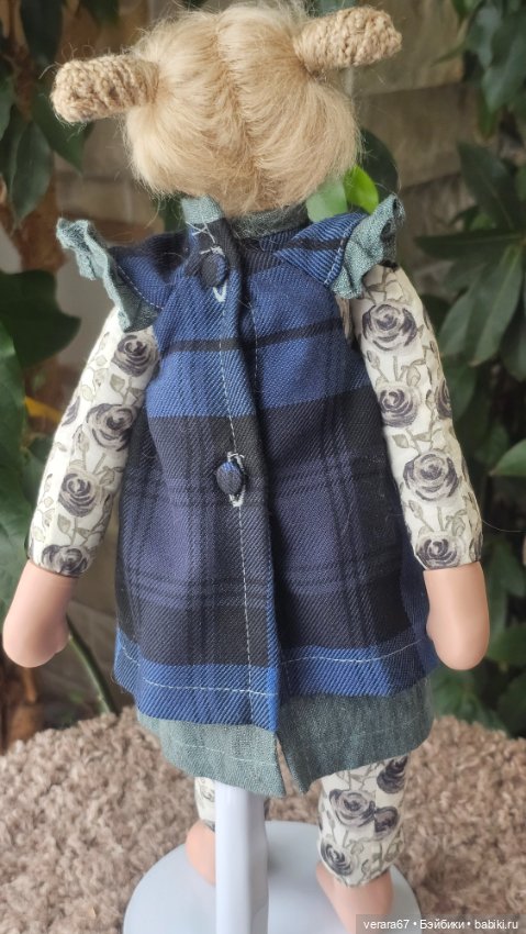 Куколка Zwergnasen от большой куклы Elodie