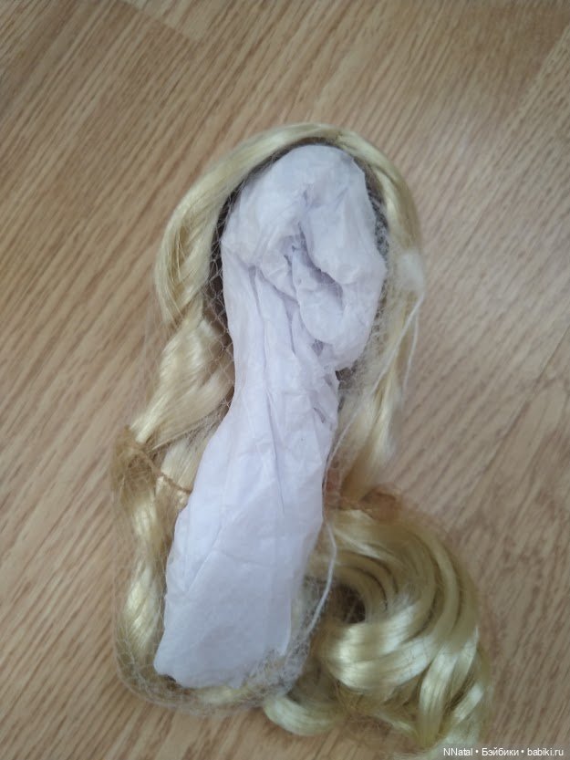 Парик куклы Ruby Red ( Руби Ред) Сэнди (фото 2)