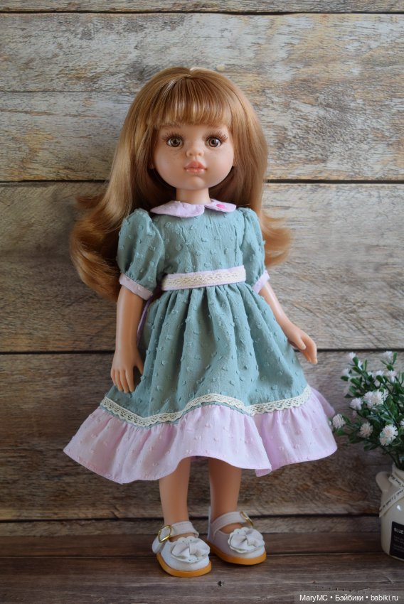 Комбинированное платье на Паола Рейна (фото 2)