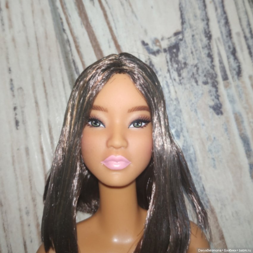 Голова Барби Barbie Basic Кит (азиатка)